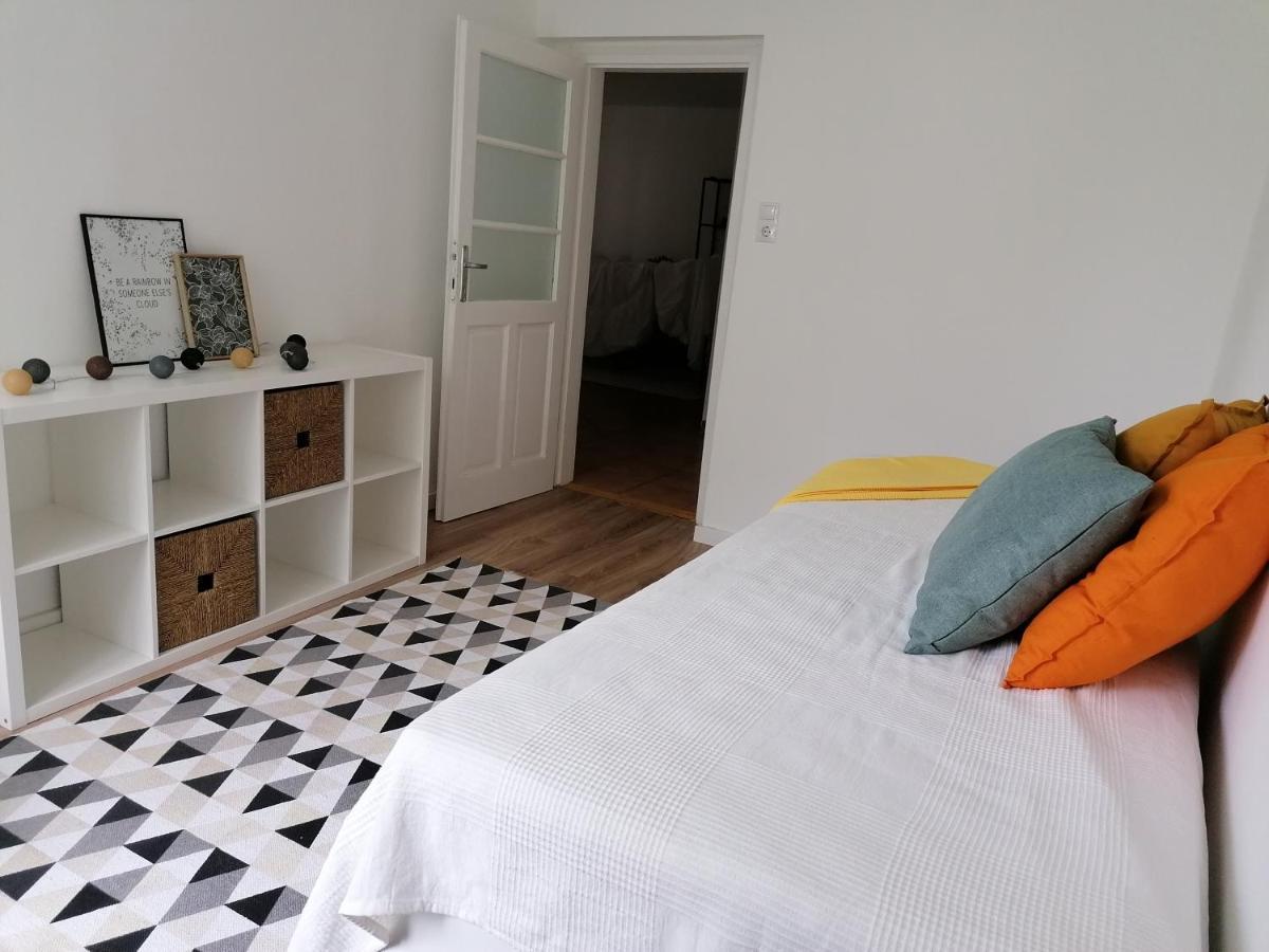 Ferienwohnung Dobo13 Balatonboglár Exterior foto